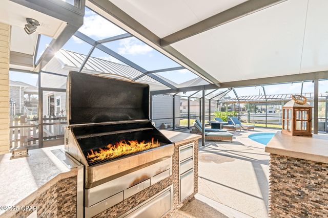 4617 Schooner Lane, Lynn Haven, FL 32444