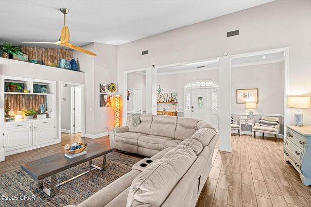 4617 Schooner Lane, Lynn Haven, FL 32444