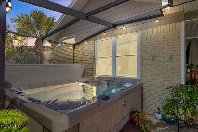 4617 Schooner Lane, Lynn Haven, FL 32444