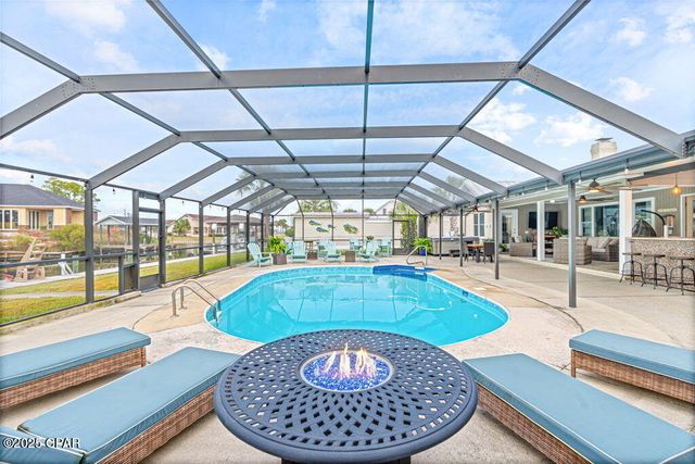 4617 Schooner Lane, Lynn Haven, FL 32444