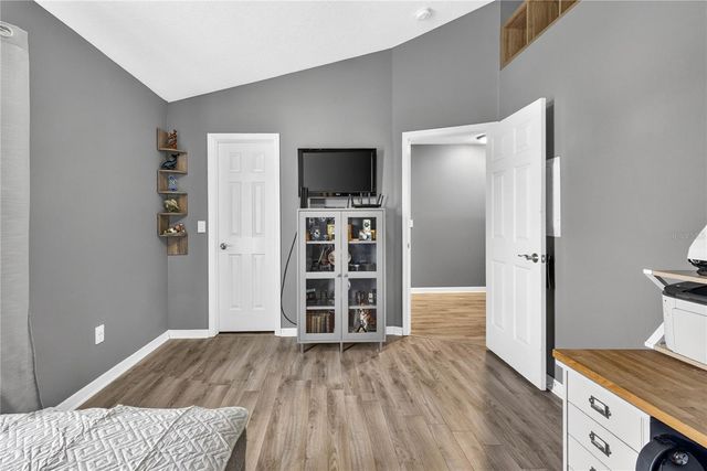 12315 COUNTRY WHITE CIRCLE, Tampa, FL 33635