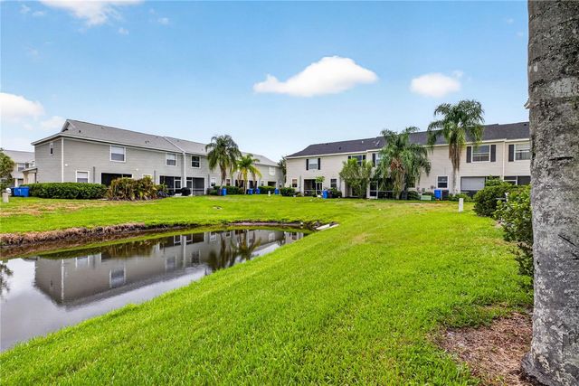 12315 COUNTRY WHITE CIRCLE, Tampa, FL 33635