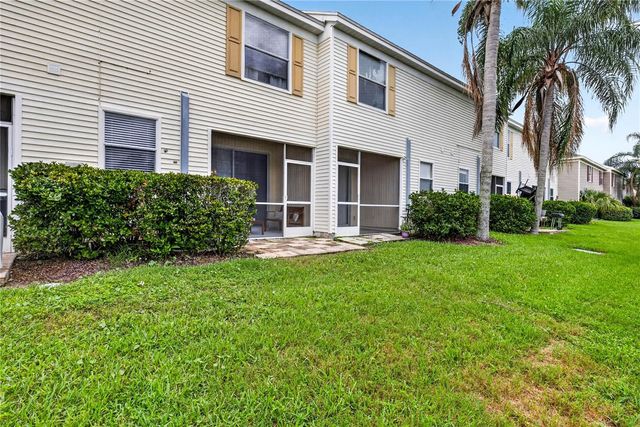 12315 COUNTRY WHITE CIRCLE, Tampa, FL 33635