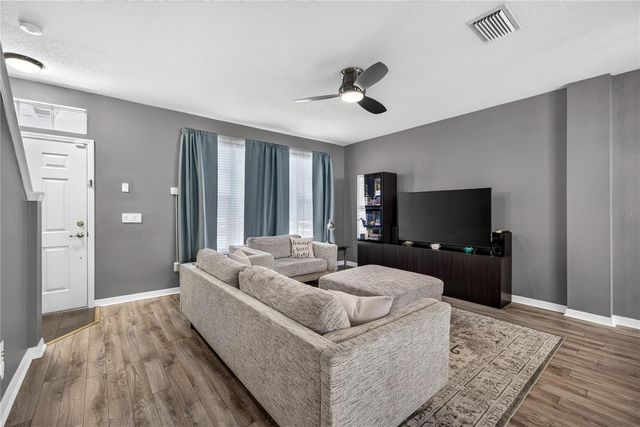12315 COUNTRY WHITE CIRCLE, Tampa, FL 33635