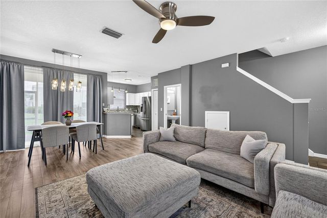 12315 COUNTRY WHITE CIRCLE, Tampa, FL 33635