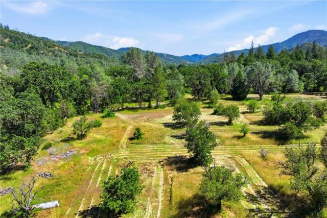 22550 Shady Grove Road, Middletown, CA 95461