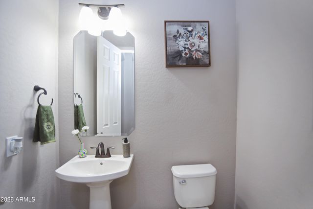 6171 S FRESNO Street, Chandler, AZ 85249