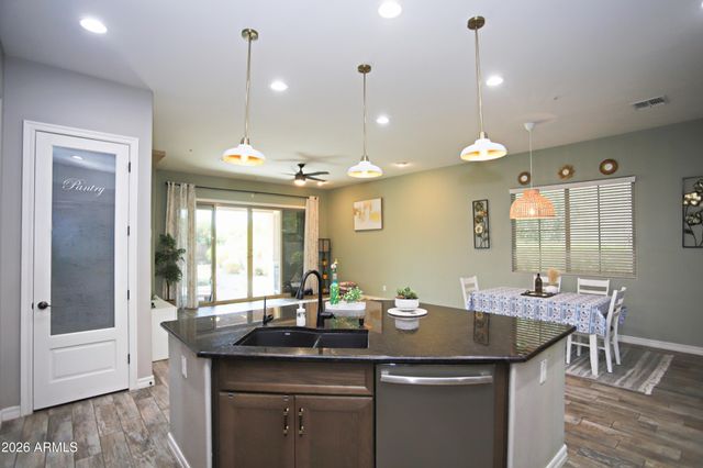 6171 S FRESNO Street, Chandler, AZ 85249