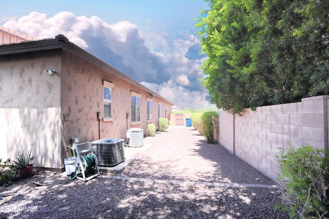 6171 S FRESNO Street, Chandler, AZ 85249