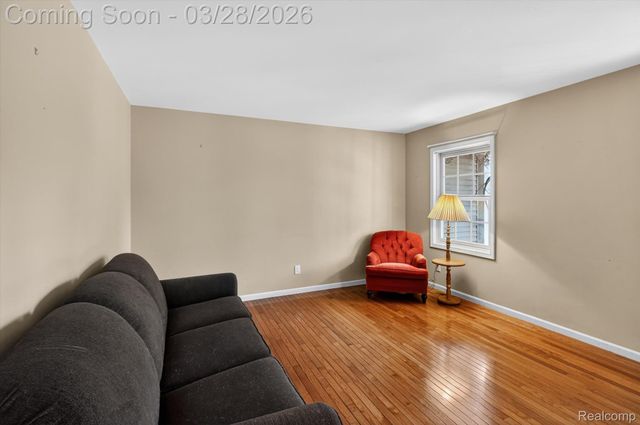 150 Bradley Street, Commerce Charter Township, MI 48382