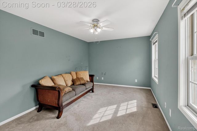 150 Bradley Street, Commerce Charter Township, MI 48382