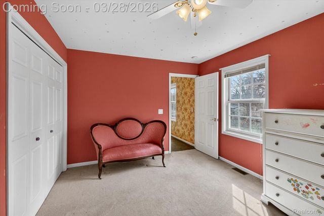 150 Bradley Street, Commerce Charter Township, MI 48382