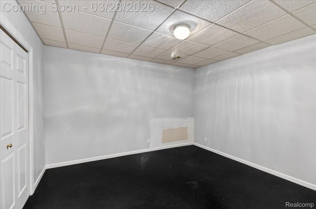 150 Bradley Street, Commerce Charter Township, MI 48382