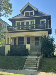 3429 N Bartlett AVENUE #3431, Milwaukee, WI 53211