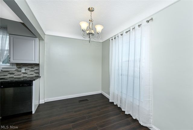 7107 Gerald Avenue, Parma, OH 44129