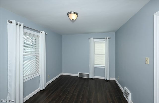 7107 Gerald Avenue, Parma, OH 44129