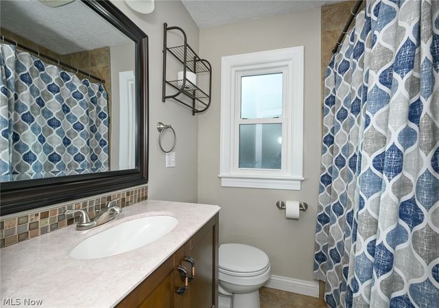 7107 Gerald Avenue, Parma, OH 44129