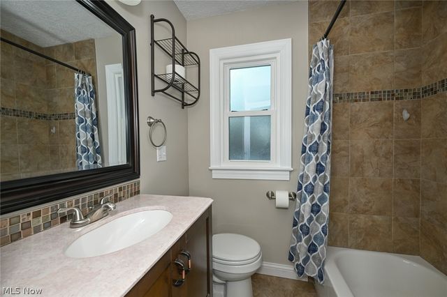 7107 Gerald Avenue, Parma, OH 44129