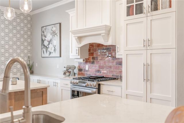 1700 Pendleton Place, Moore, OK 73160