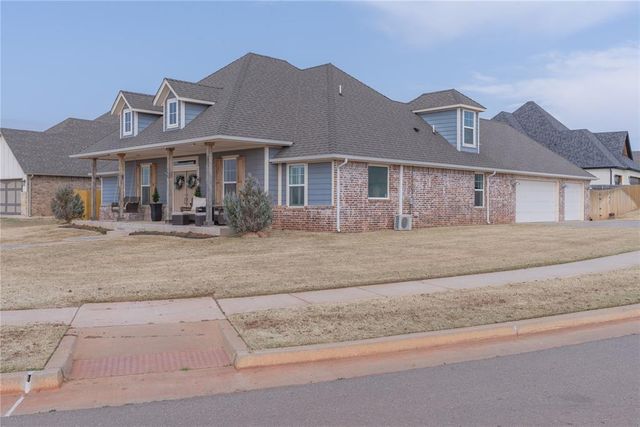 1700 Pendleton Place, Moore, OK 73160