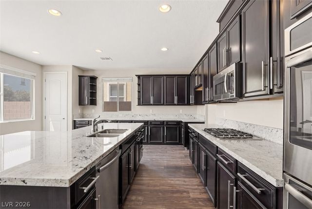 1117 Alamosa Ridge Court, North Las Vegas, NV 89084
