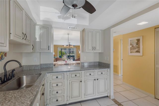 1650 1ST AVENUE W 106B, Bradenton, FL 34205