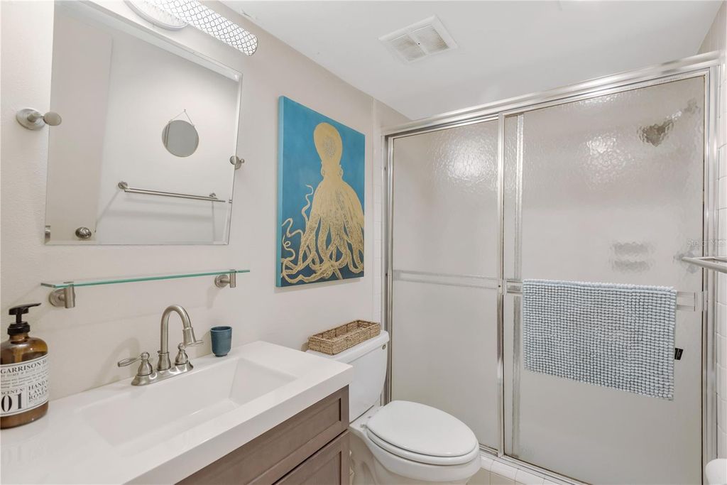 Image 16 of property listing at 1650 1ST AVENUE W 106B, Bradenton, FL 34205