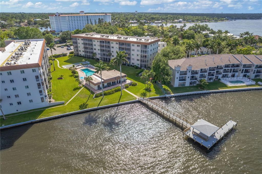 Image 47 of property listing at 1650 1ST AVENUE W 106B, Bradenton, FL 34205