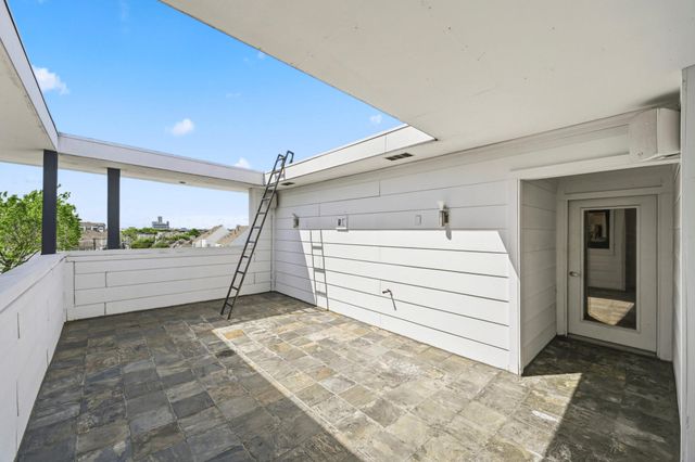 5228 Maxie Street A, Houston, TX 77007