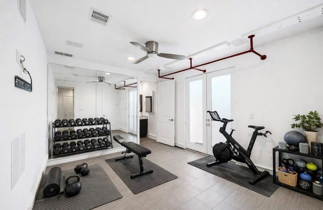 5228 Maxie Street A, Houston, TX 77007