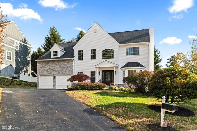 1212 LEMONTON CT, Conshohocken, PA 19428