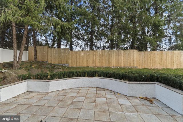 1212 LEMONTON CT, Conshohocken, PA 19428