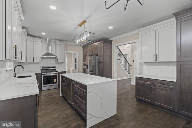 1212 LEMONTON CT, Conshohocken, PA 19428