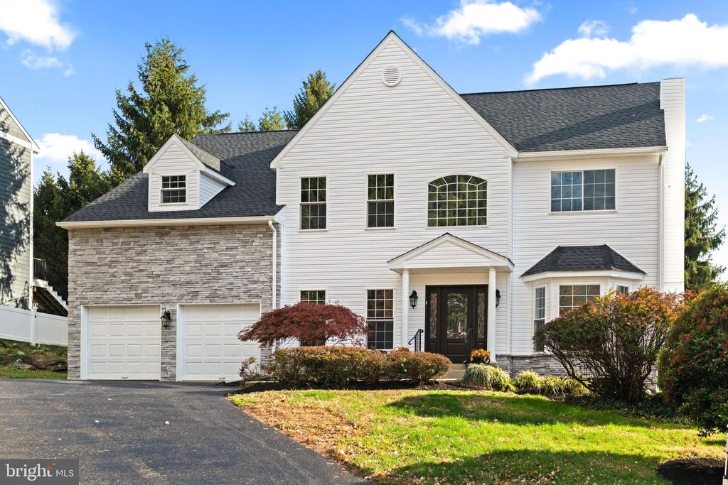 1212 LEMONTON CT, Conshohocken, PA 19428