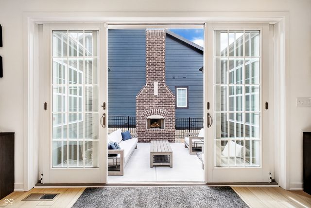 1987 Granville Drive, Westfield, IN 46074