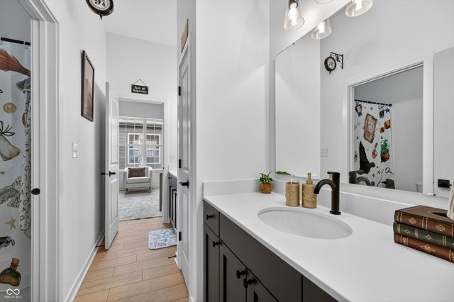 1987 Granville Drive, Westfield, IN 46074