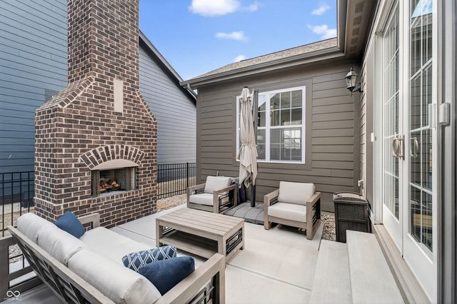 1987 Granville Drive, Westfield, IN 46074