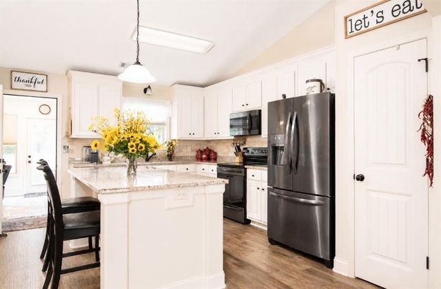 107 Cooper Court, Statham, GA 30666