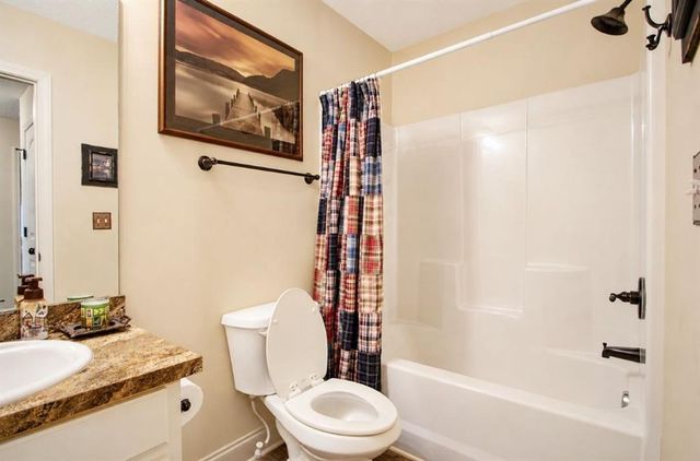 107 Cooper Court, Statham, GA 30666