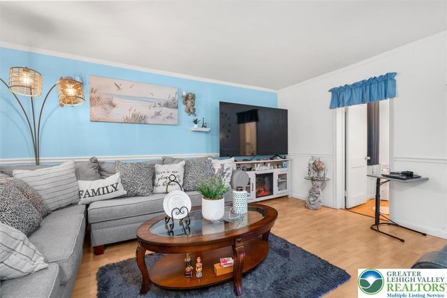 533 Main Street, Freemansburg Boro, PA 18017