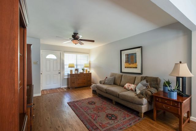 8630 Hackney Lane, Dallas, TX 75238