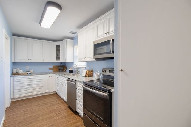 8630 Hackney Lane, Dallas, TX 75238