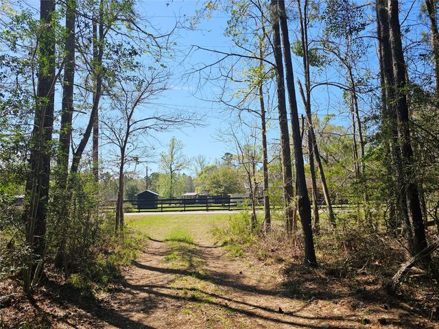 180 Hall Drive S, Montgomery, TX 77316