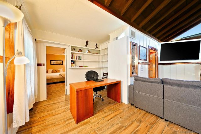 370-372 Nautilus Street, La Jolla, CA 92037