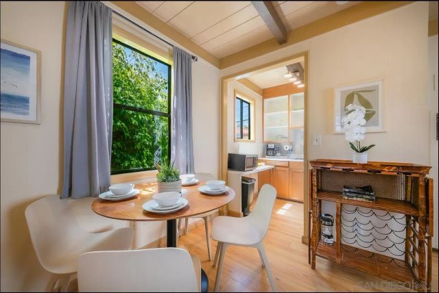 370-372 Nautilus Street, La Jolla, CA 92037