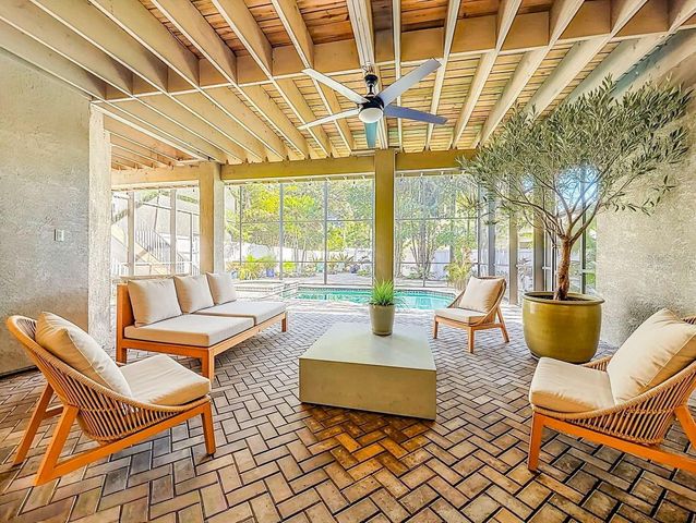 588 BAY ST, Palm Harbor, FL 34683