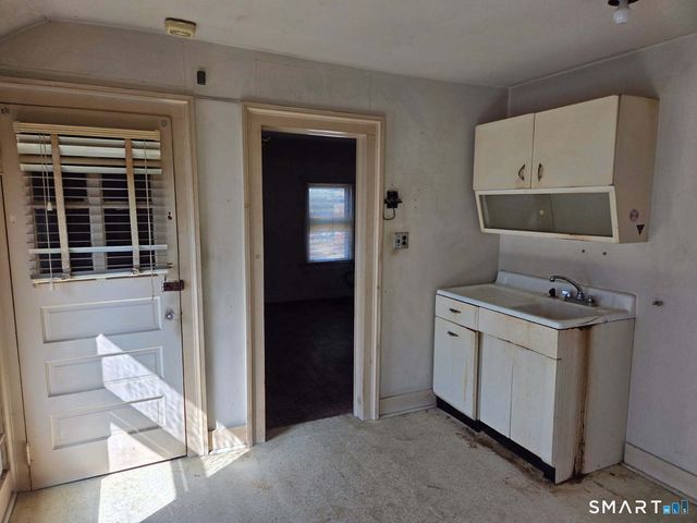 128 Portsea Street, New Haven, CT 06519