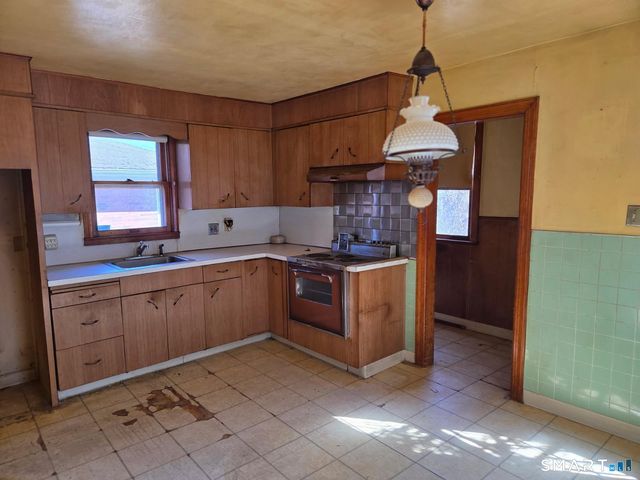 128 Portsea Street, New Haven, CT 06519