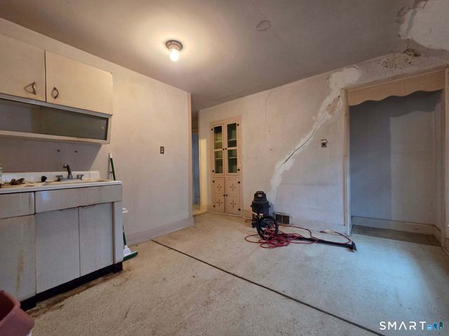 128 Portsea Street, New Haven, CT 06519