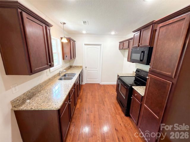 494 Hall Spencer Road, Catawba, SC 29704
